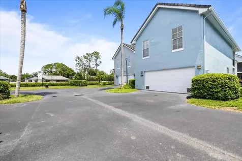 4007 Foxtail Palm Court Tampa FL 33624