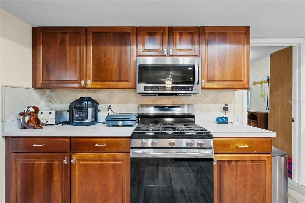 2122 Ramblewood Lane Brandon FL 33510