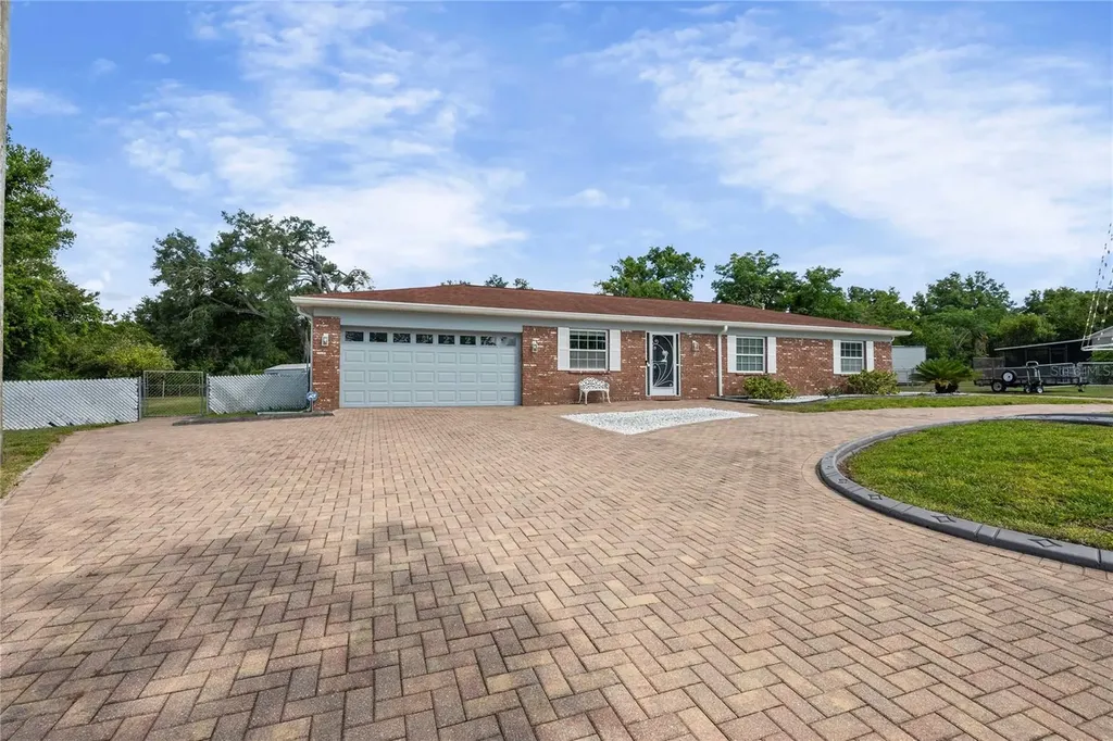 2122 Ramblewood Lane Brandon FL 33510