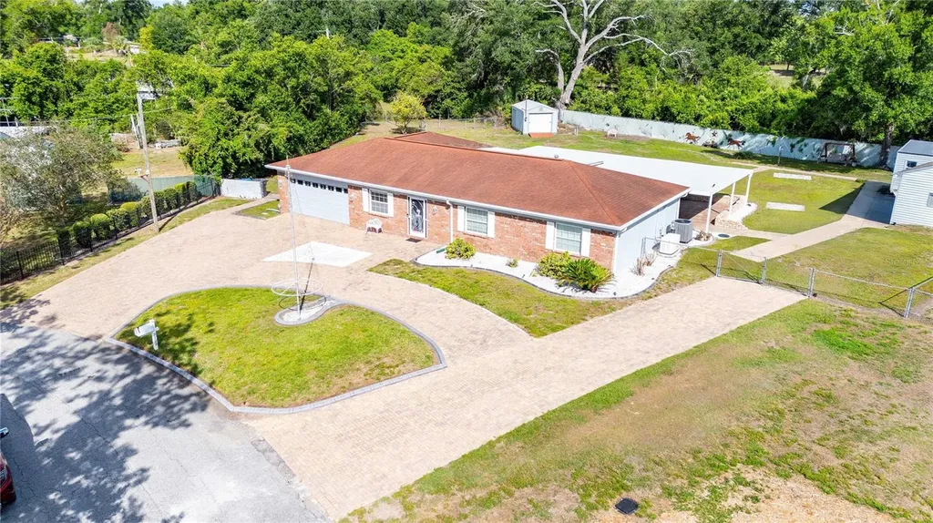 2122 Ramblewood Lane Brandon FL 33510