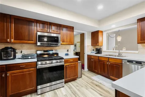 2122 Ramblewood Lane Brandon FL 33510