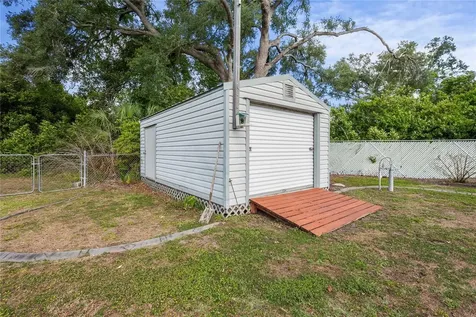 2122 Ramblewood Lane Brandon FL 33510
