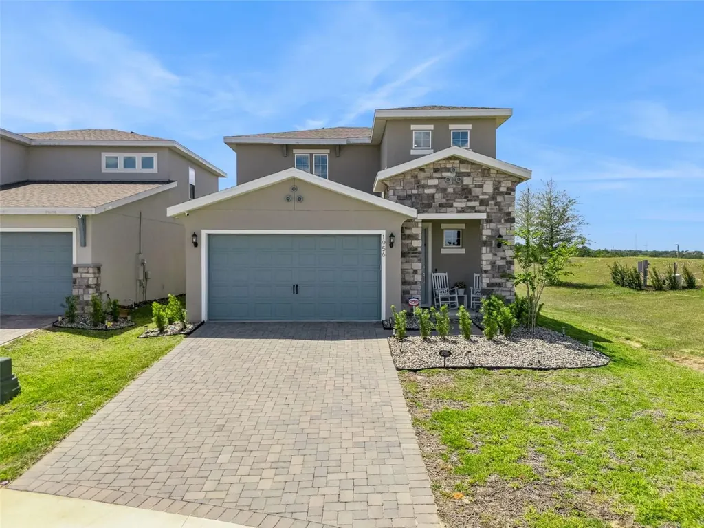 1956 Sunshine Peak Drive Minneola FL 34715