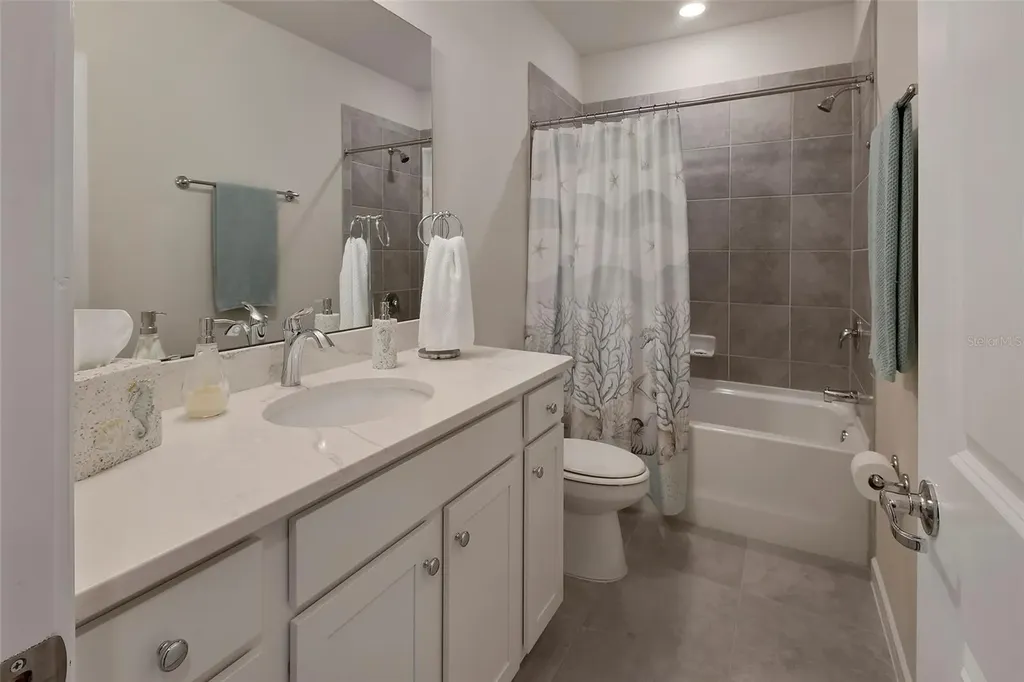 2132 Canopy Terrace Boulevard Deland FL 32724