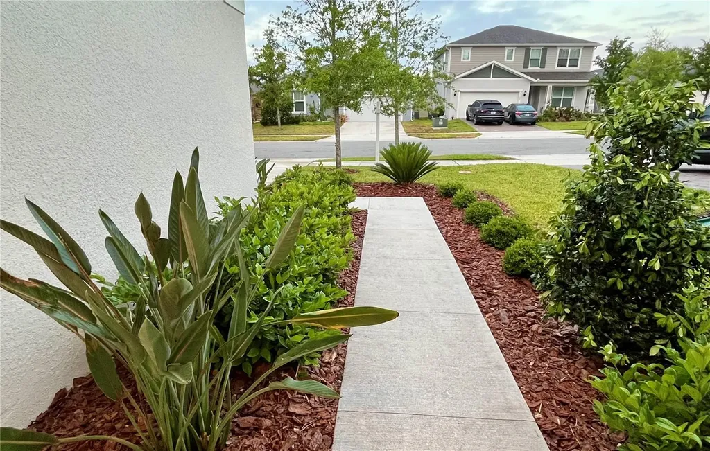 2132 Canopy Terrace Boulevard Deland FL 32724