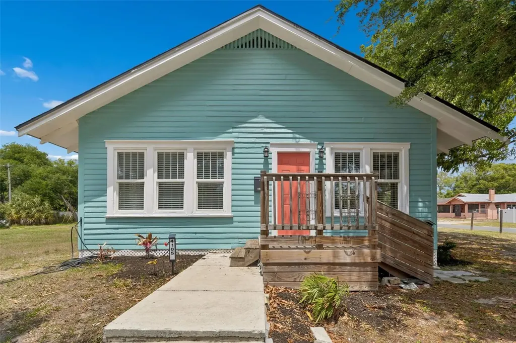 4105 18th Avenue S St Petersburg FL 33711