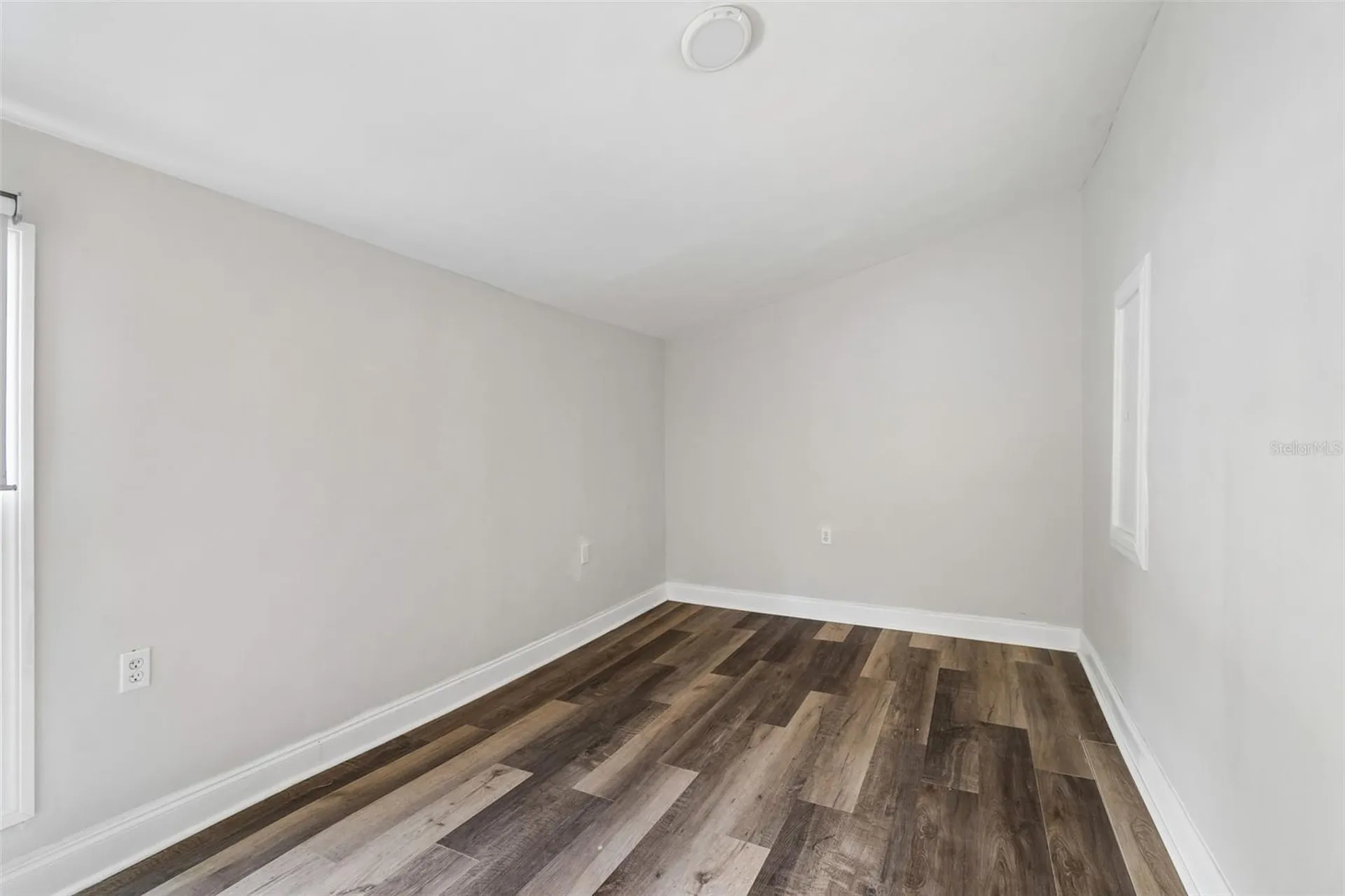 4105 18th Avenue S St Petersburg FL 33711