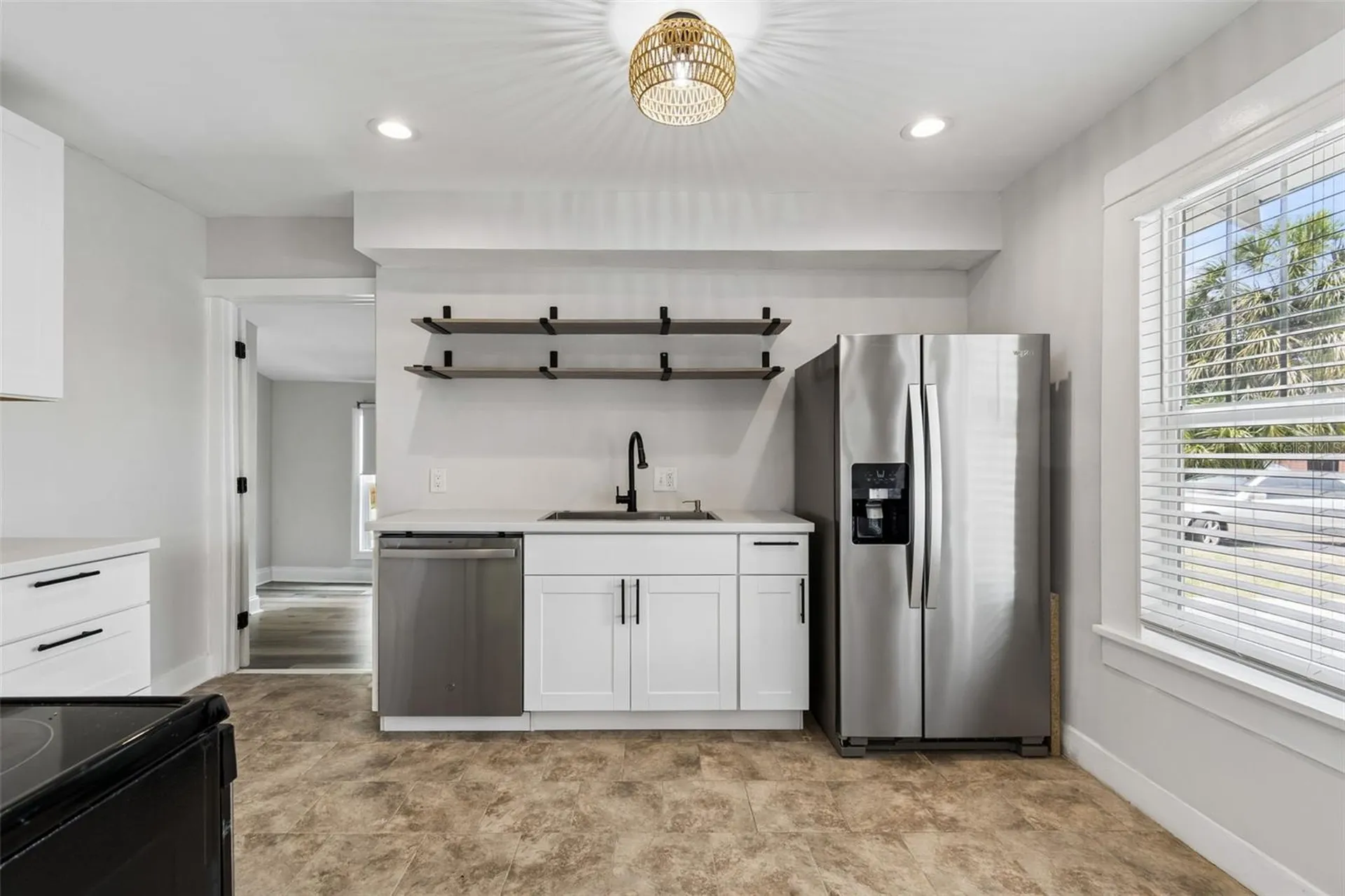 4105 18th Avenue S St Petersburg FL 33711