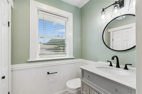 4105 18th Avenue S St Petersburg FL 33711