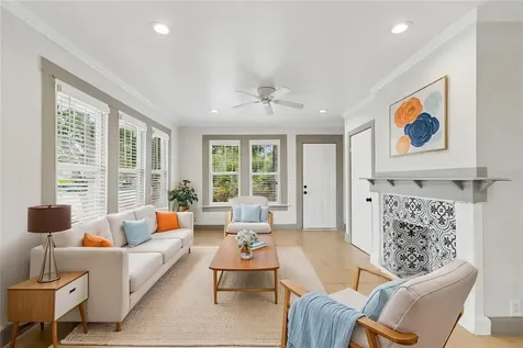 4105 18th Avenue S St Petersburg FL 33711