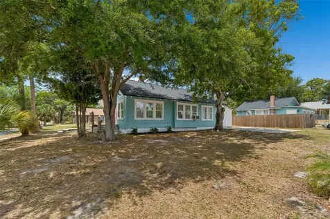 4105 18th Avenue S St Petersburg FL 33711