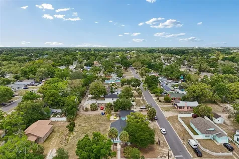 4105 18th Avenue S St Petersburg FL 33711