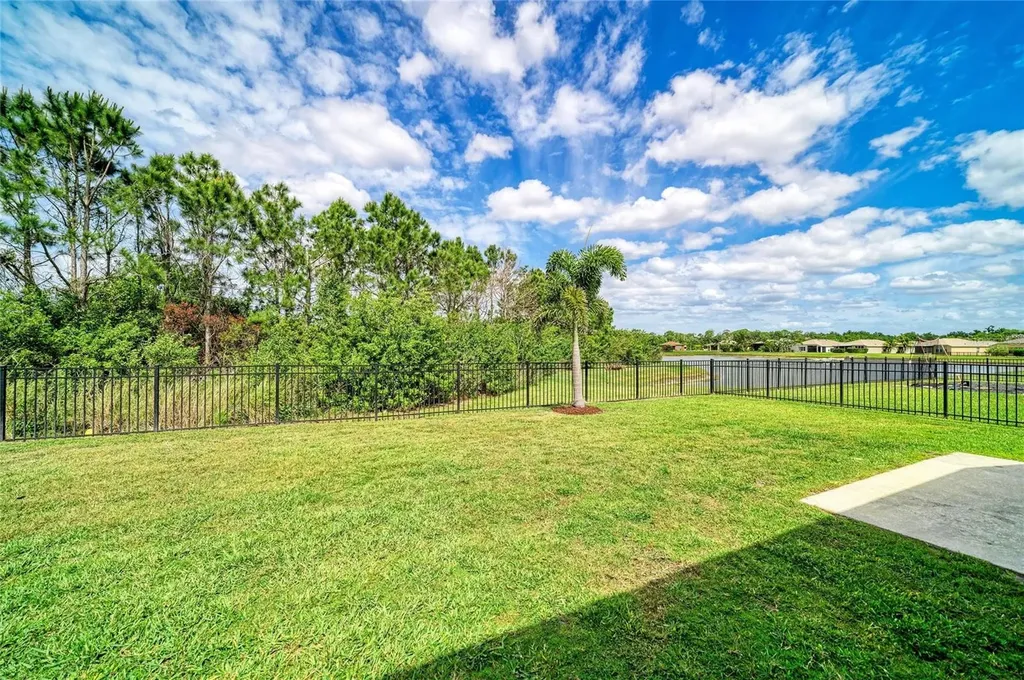 5607 106th Avenue E Parrish FL 34219