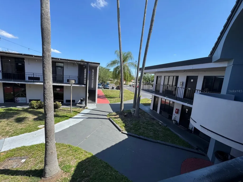8421 S Orange Blossom Trail Orlando FL 32809