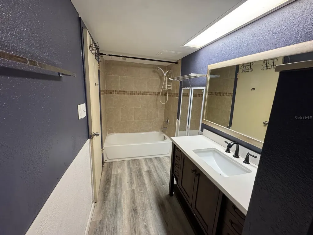 8421 S Orange Blossom Trail Orlando FL 32809