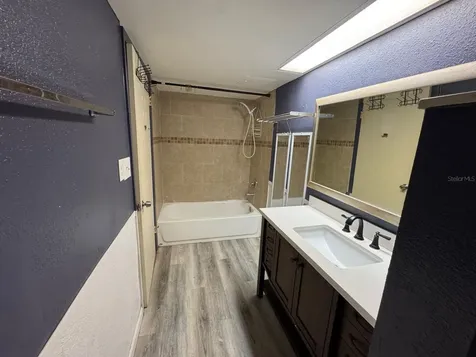 8421 S Orange Blossom Trail Orlando FL 32809