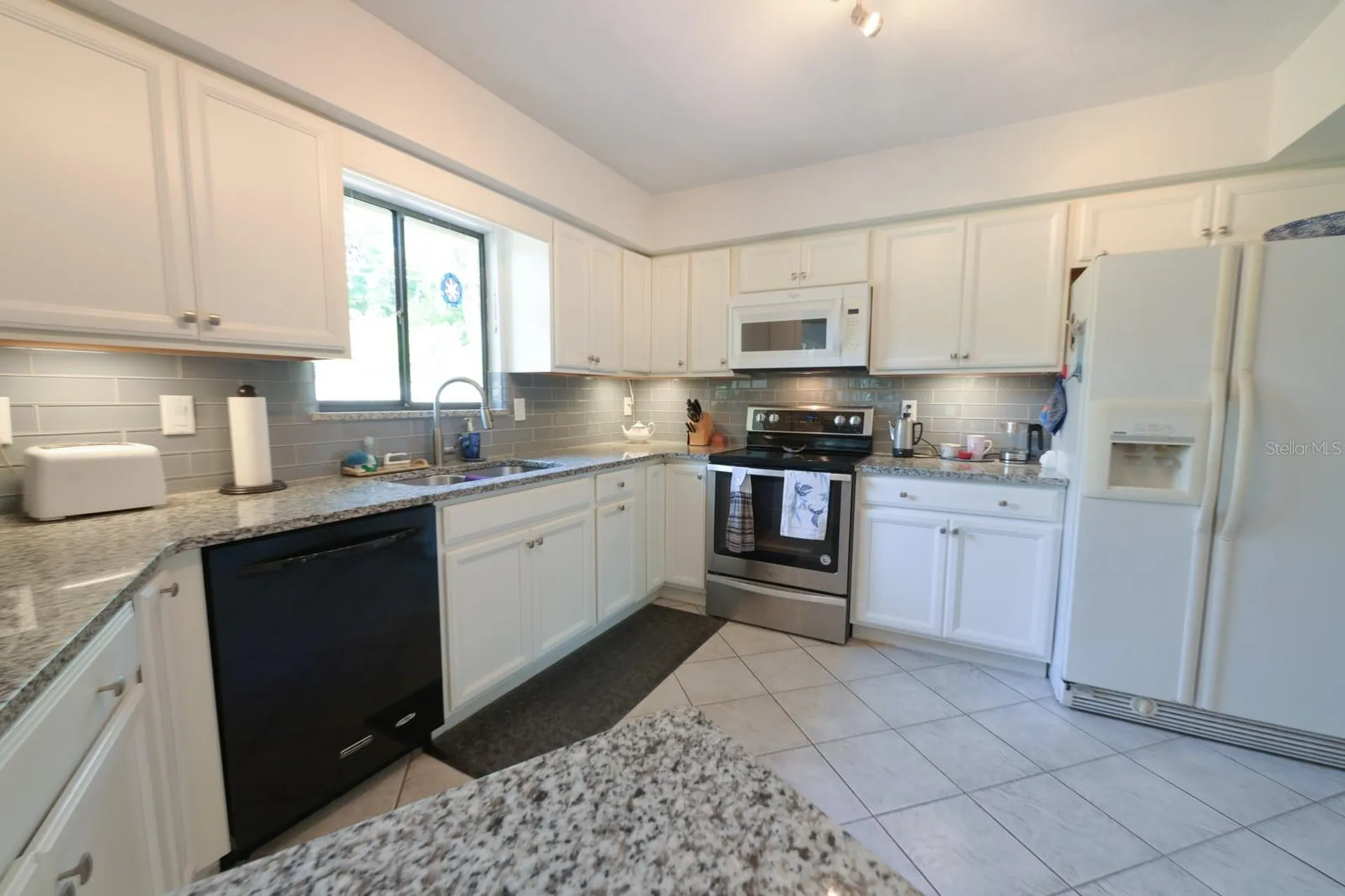 3619 NW 40th Terrace Gainesville FL 32606