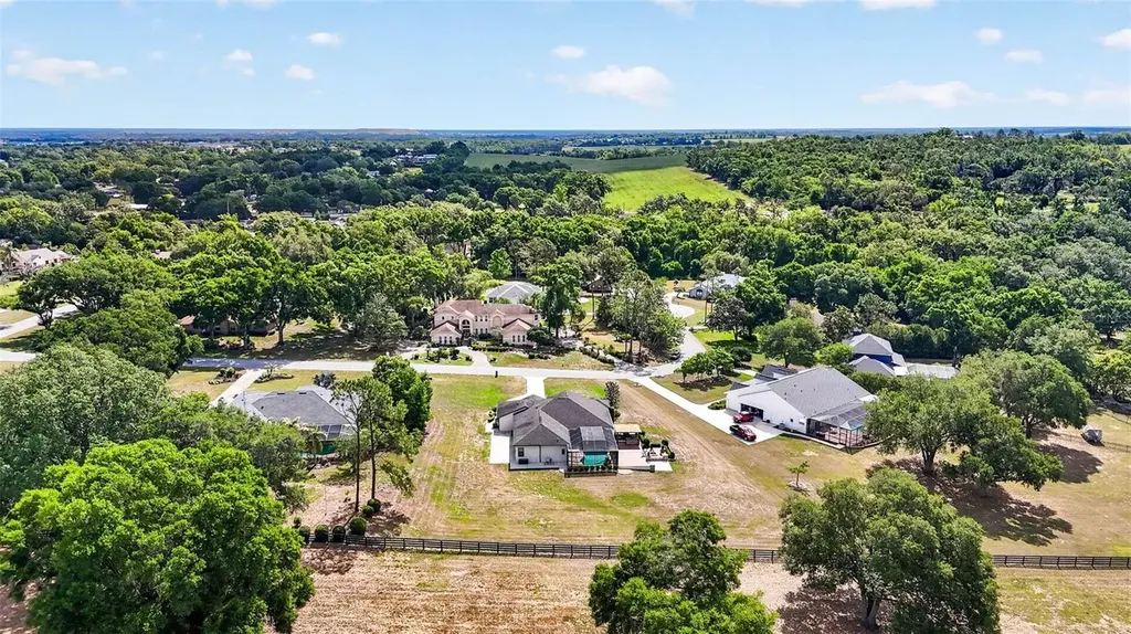 11311 Grandview Drive Dade City FL 33525