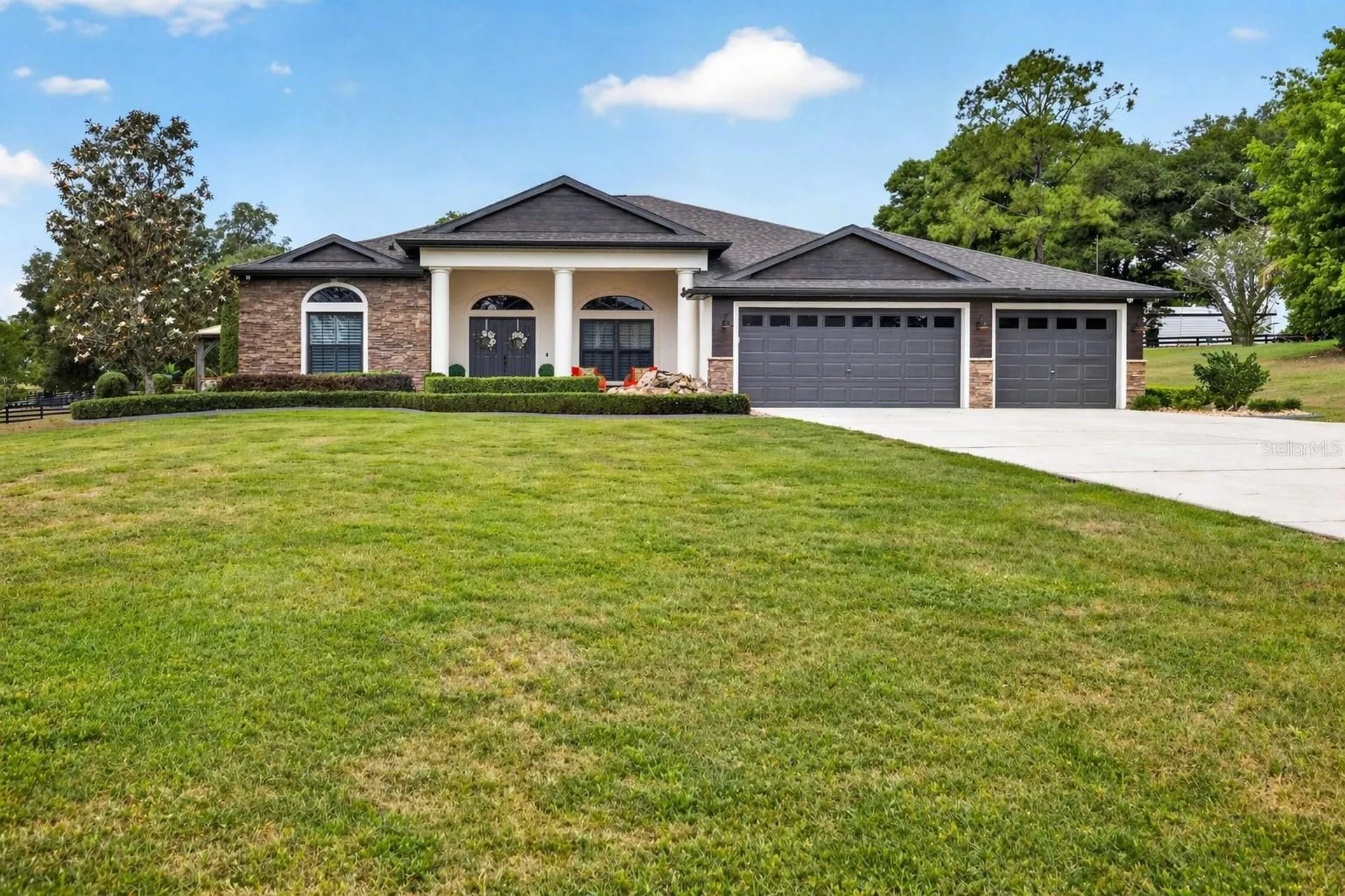 11311 Grandview Drive Dade City FL 33525