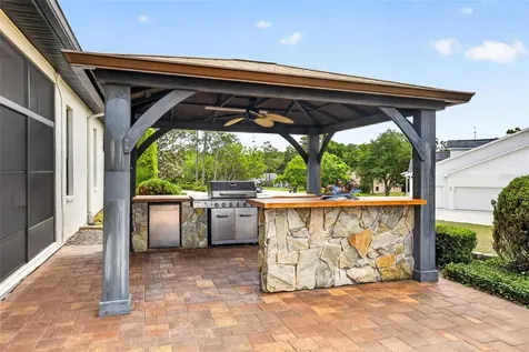 11311 Grandview Drive Dade City FL 33525