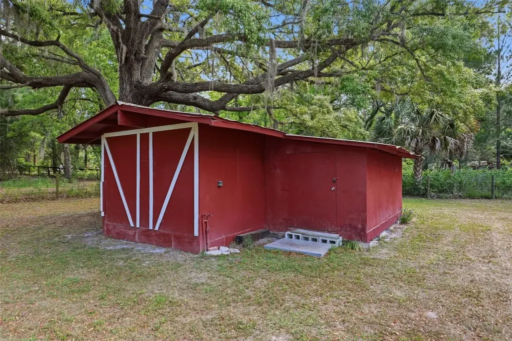 14056 Tayco Drive Weeki Wachee FL 34614