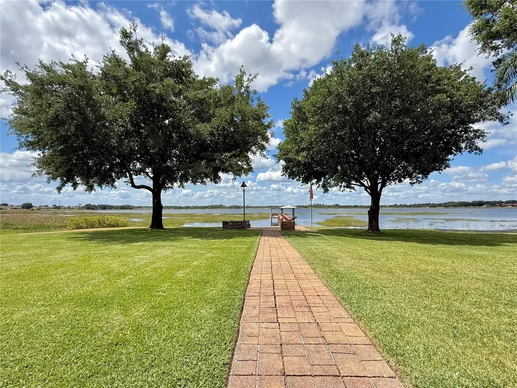 77 W Lake Damon Drive Avon Park FL 33825