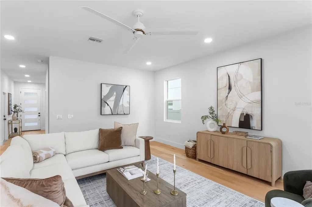 6830 S De Soto Street Tampa FL 33616
