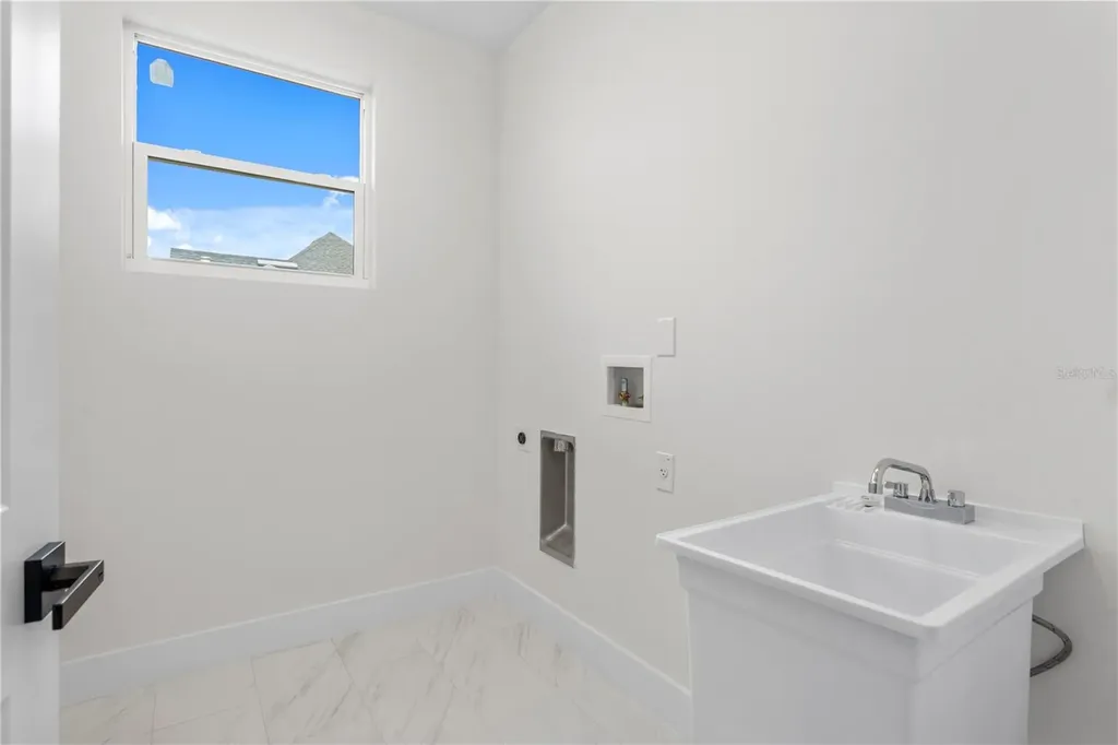 6830 S De Soto Street Tampa FL 33616