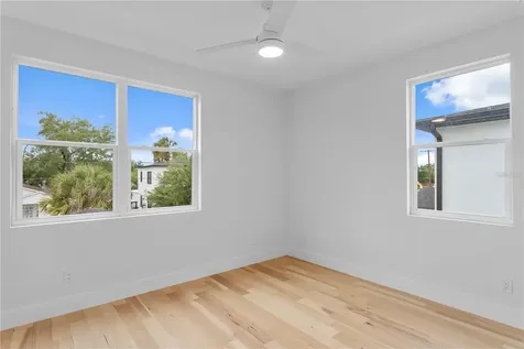 6830 S De Soto Street Tampa FL 33616