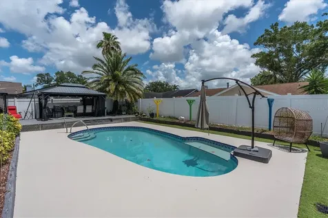 12107 72nd Way Largo FL 33773