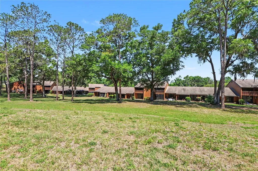 19660 SW 83rd Place Road Dunnellon FL 34432