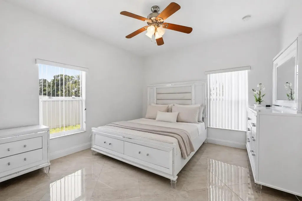 5550 64th Avenue N Pinellas Park FL 33781