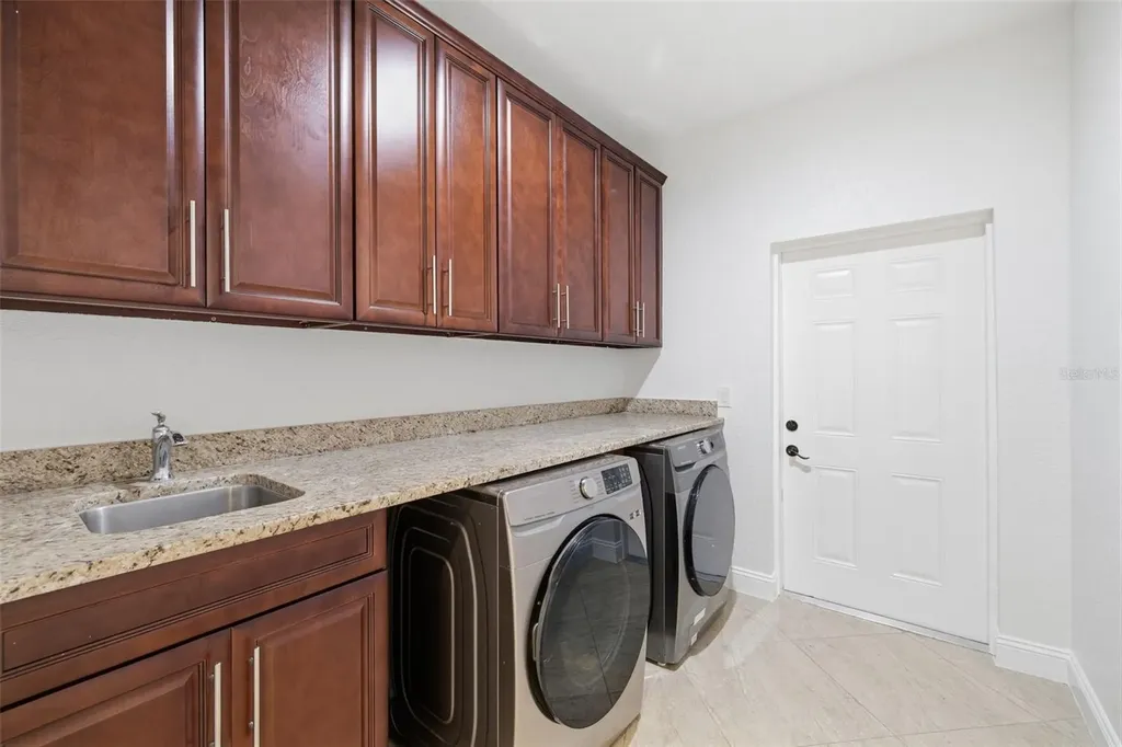 5550 64th Avenue N Pinellas Park FL 33781