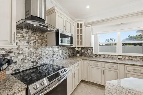 5550 64th Avenue N Pinellas Park FL 33781