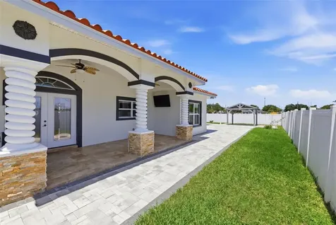 5550 64th Avenue N Pinellas Park FL 33781