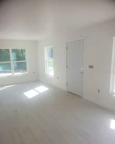 338 2nd Way Interlachen FL 32148