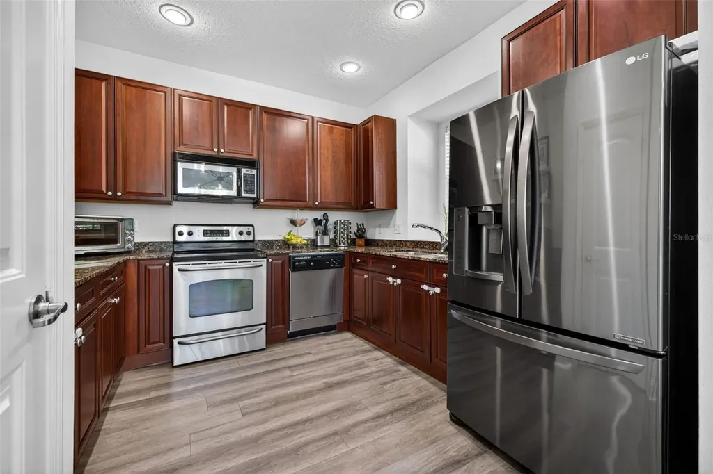 204 Rock Garden Place Tampa FL 33609