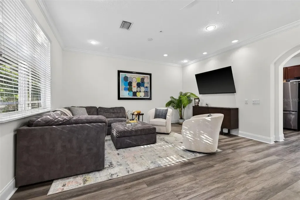 204 Rock Garden Place Tampa FL 33609