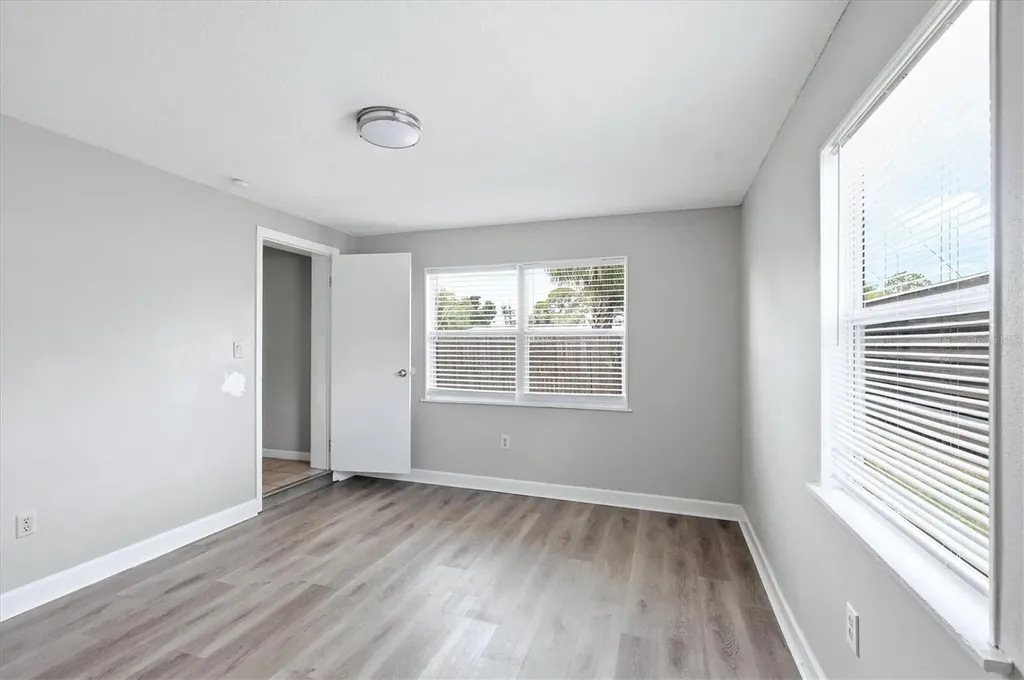 5608 Murdock Avenue Sarasota FL 34231