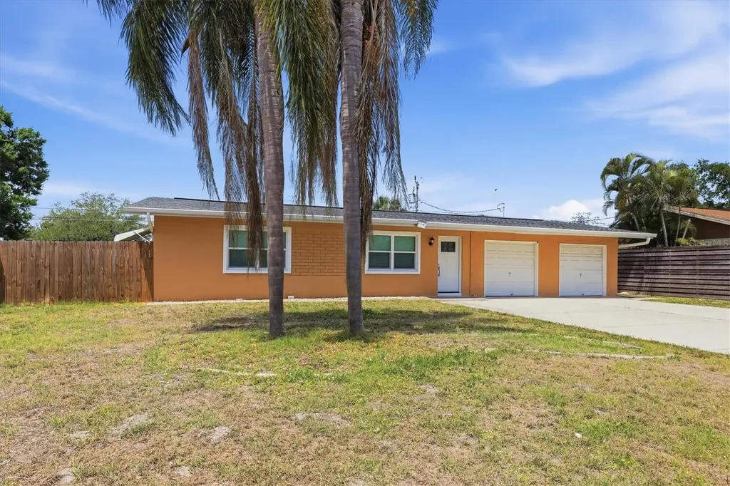 5608 Murdock Avenue Sarasota FL 34231