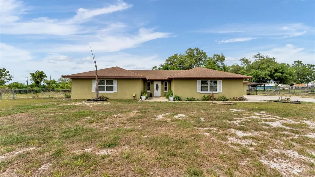 8829 Sheppard Drive Lake Wales FL 33898