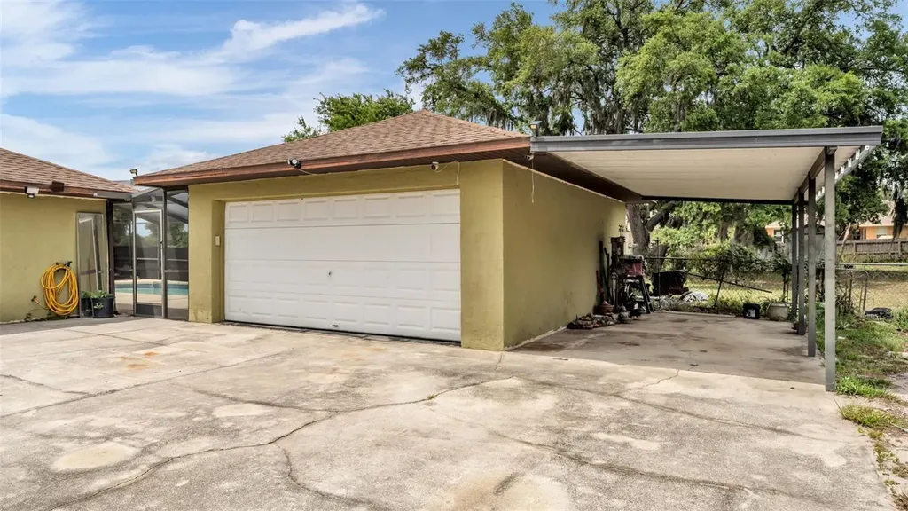 8829 Sheppard Drive Lake Wales FL 33898