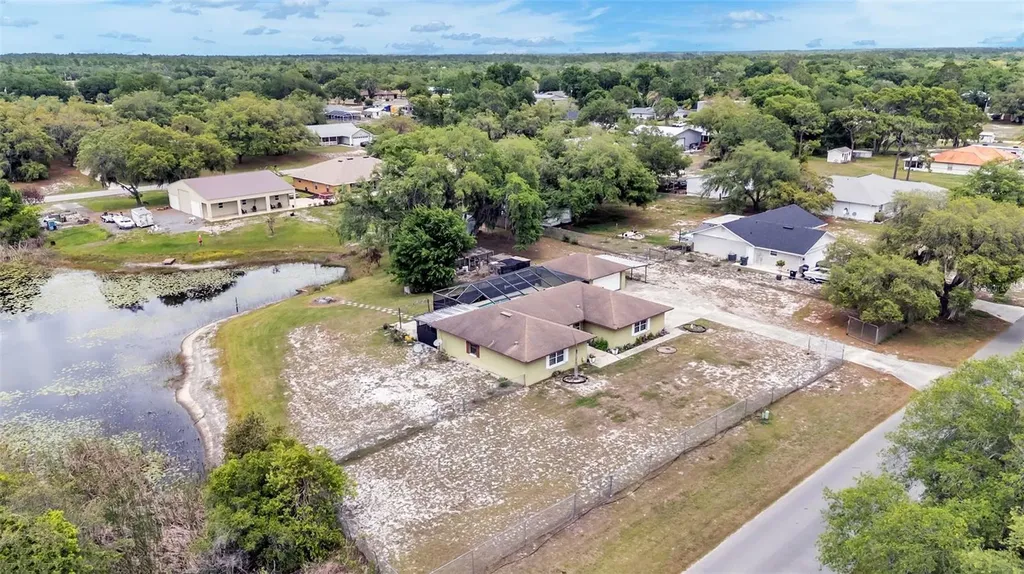 8829 Sheppard Drive Lake Wales FL 33898