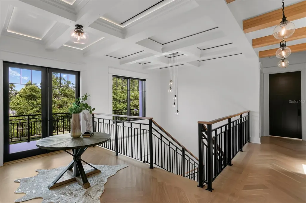 319 W Frances Avenue Tampa FL 33602