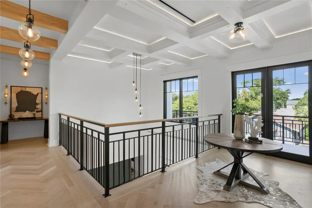 319 W Frances Avenue Tampa FL 33602