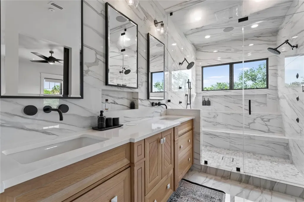 319 W Frances Avenue Tampa FL 33602
