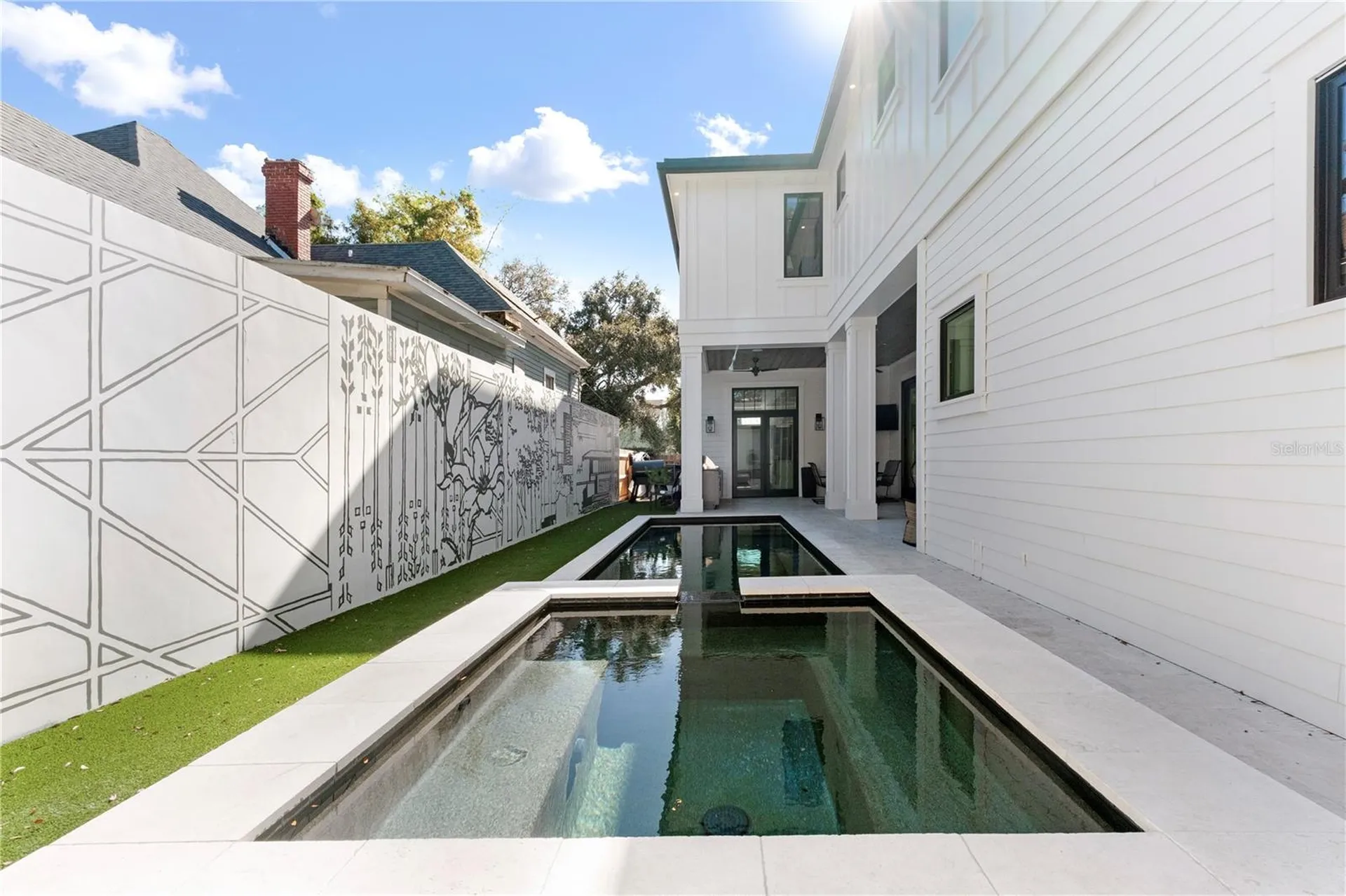 319 W Frances Avenue Tampa FL 33602