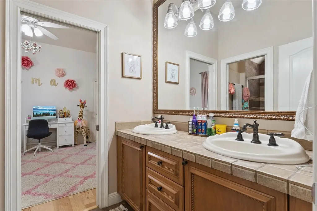 773 Mills Estate Place Chuluota FL 32766