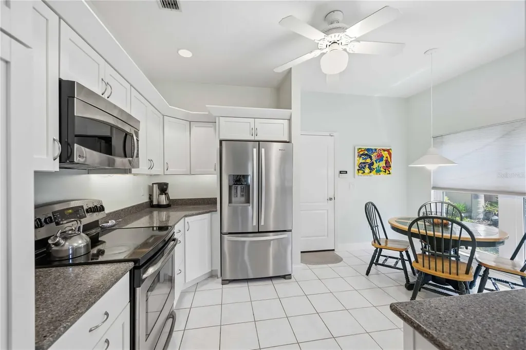 4072 Jardin Lane Sarasota FL 34238