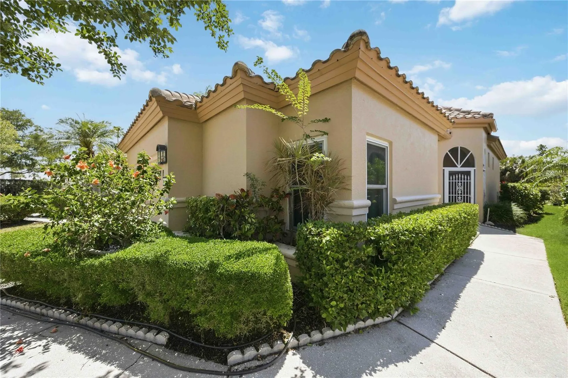 4072 Jardin Lane Sarasota FL 34238